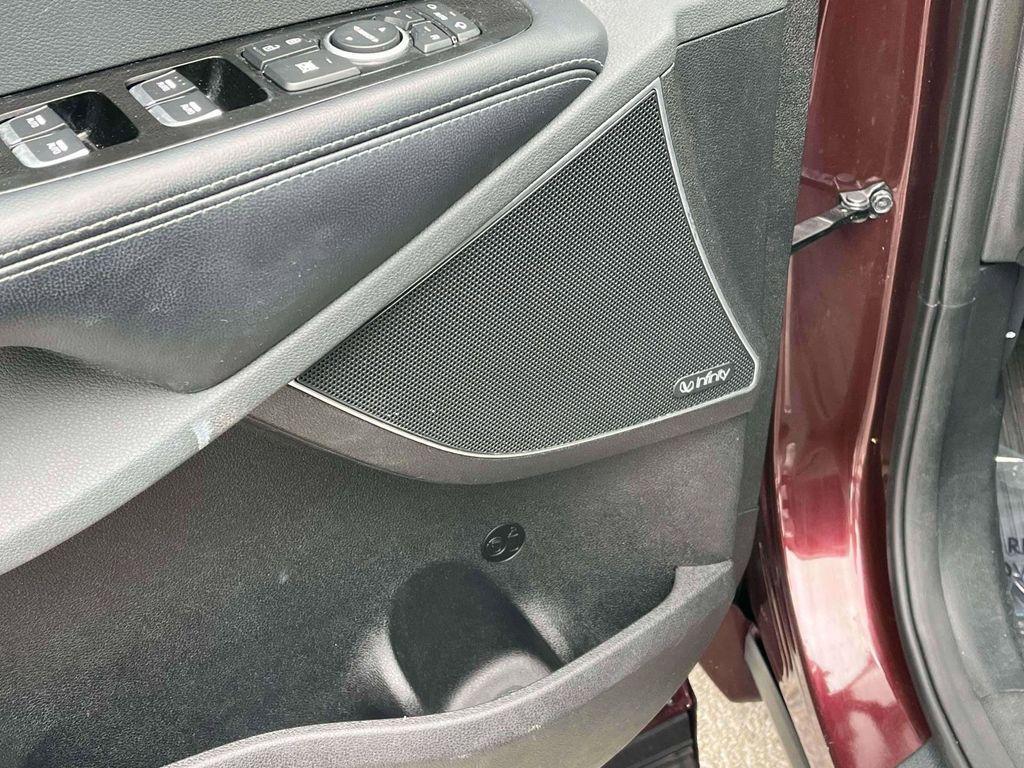 used 2018 Kia Sorento car, priced at $19,889