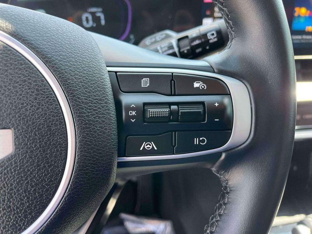 used 2025 Kia Sportage car, priced at $25,989