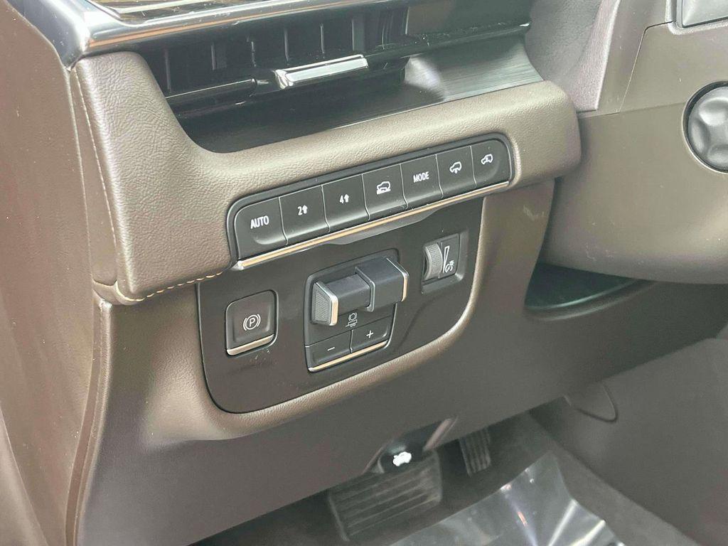 used 2022 Cadillac Escalade car, priced at $49,989