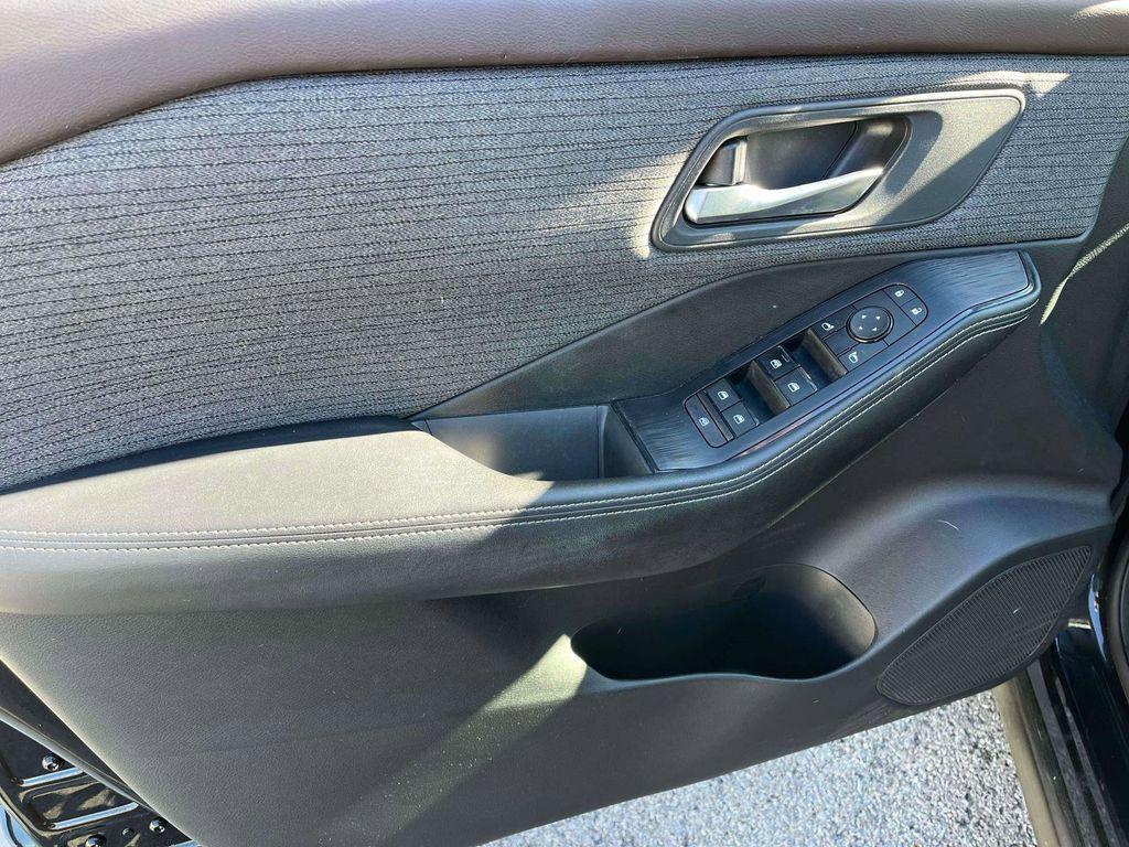 used 2021 Nissan Rogue car, priced at $17,988