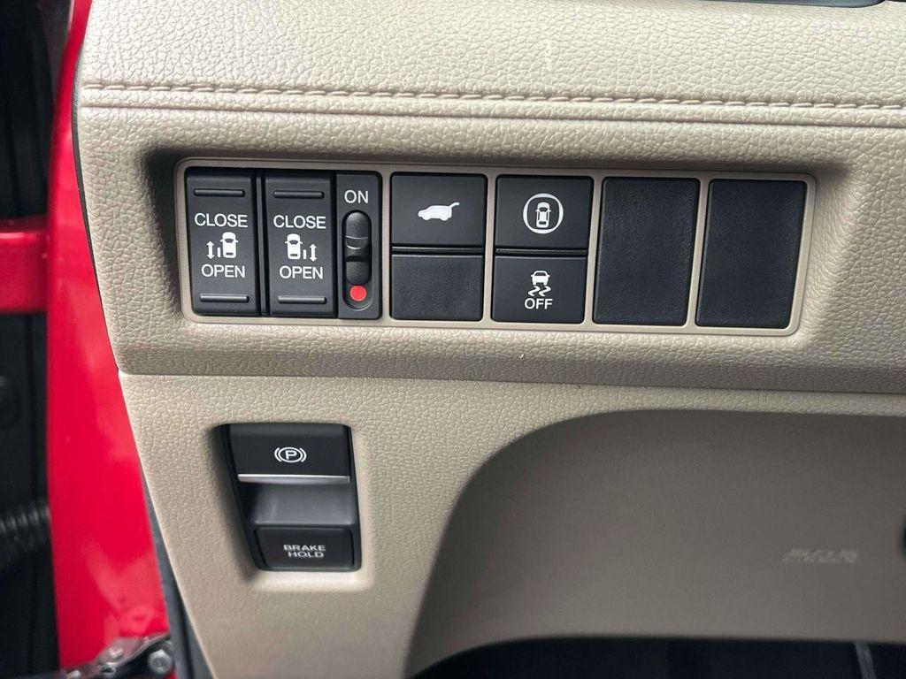 used 2023 Honda Odyssey car, priced at $31,488