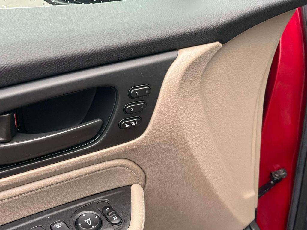 used 2023 Honda Odyssey car, priced at $31,488