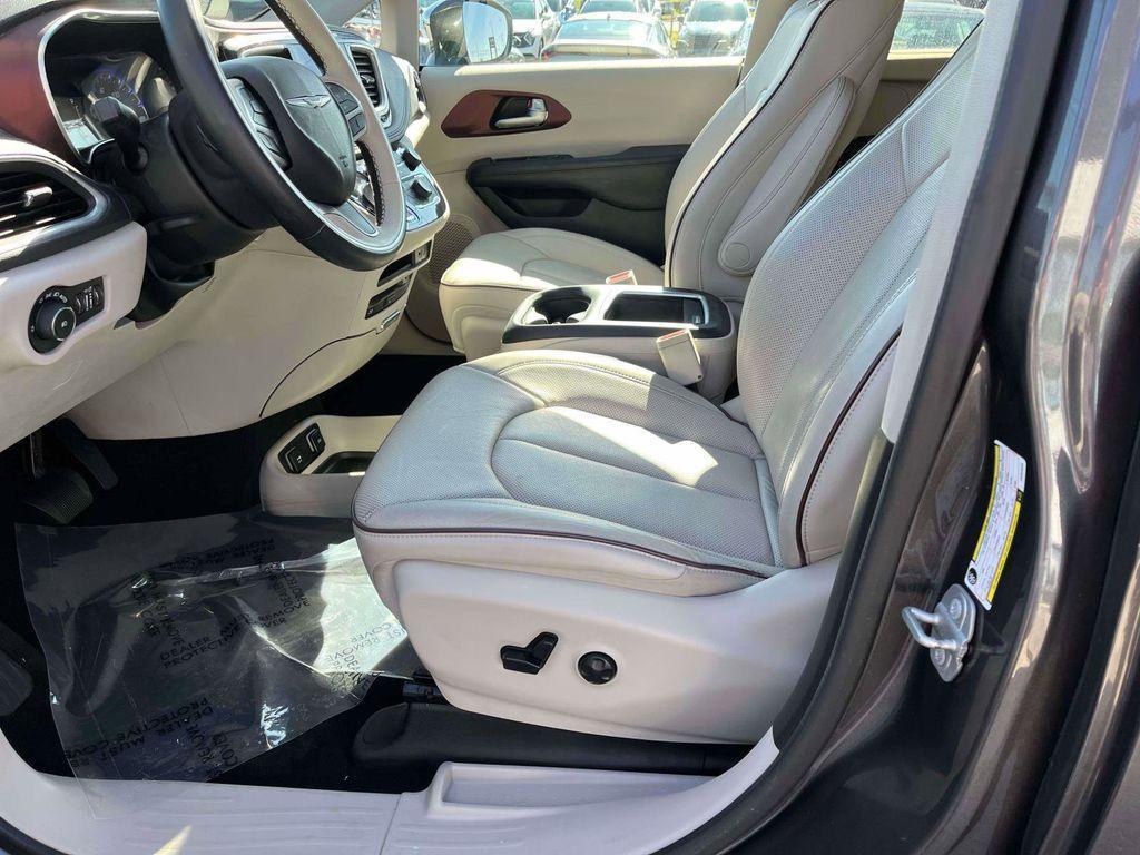 used 2018 Chrysler Pacifica car, priced at $17,888