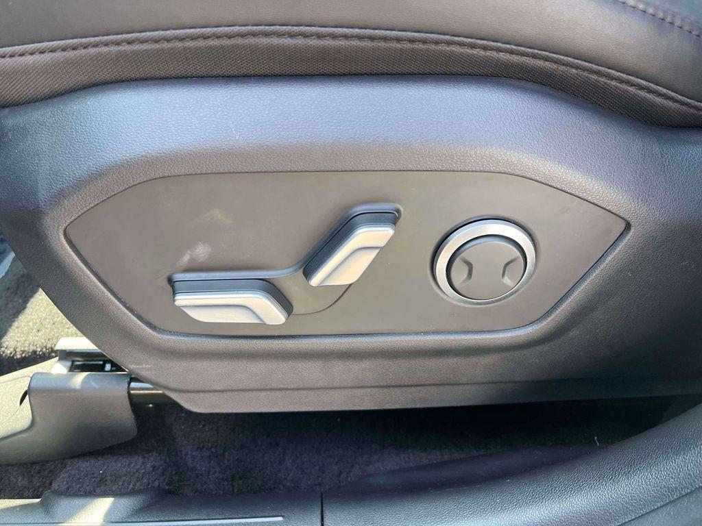 used 2025 Hyundai Santa Fe car, priced at $31,588
