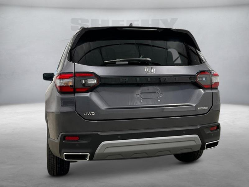 new 2025 Honda Pilot car, priced at $47,276