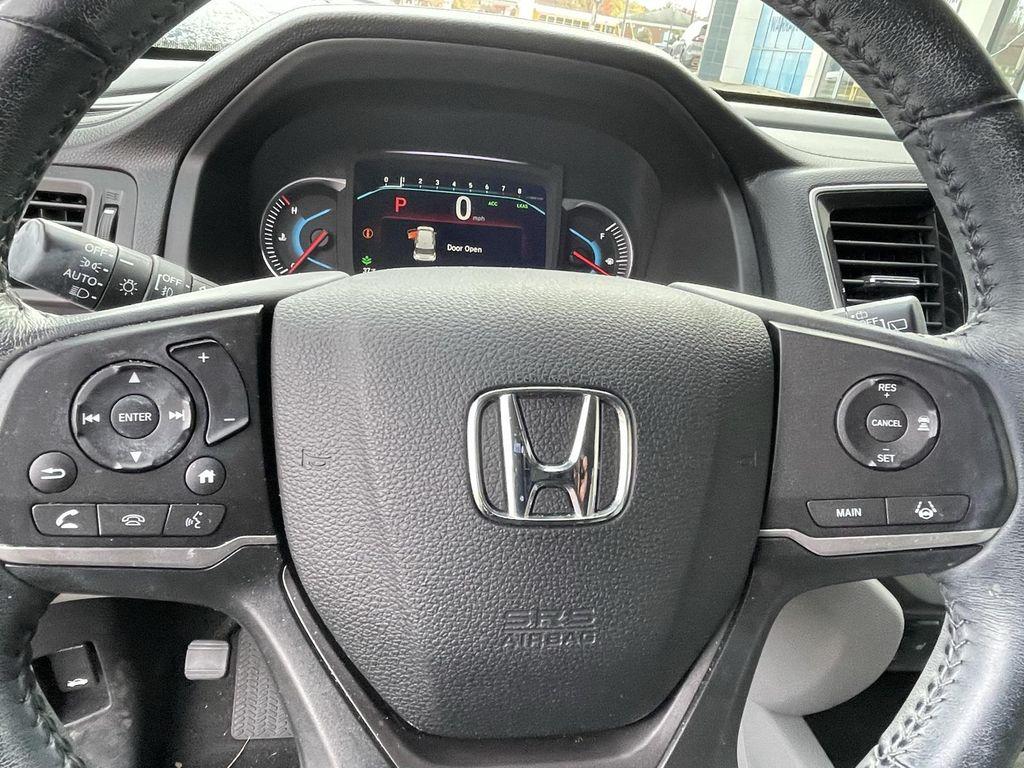 used 2020 Honda Pilot car, priced at $27,669