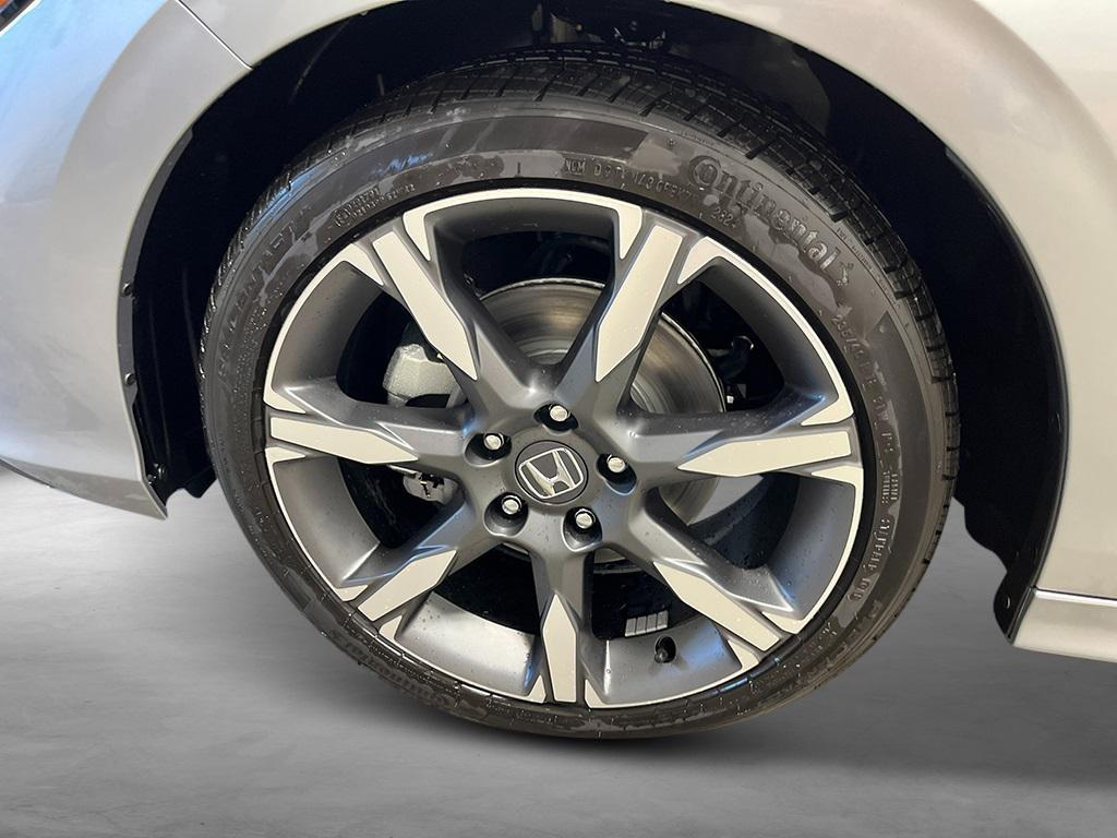 new 2026 Honda Civic Hybrid car, priced at $31,488