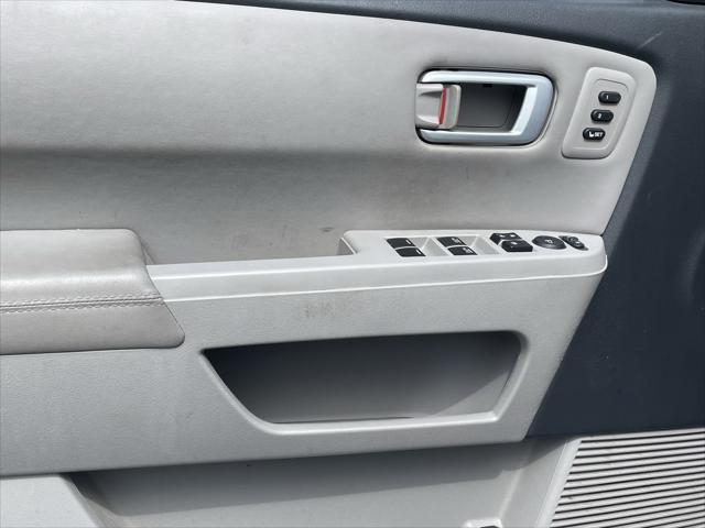 used 2015 Honda Pilot car, priced at $15,250