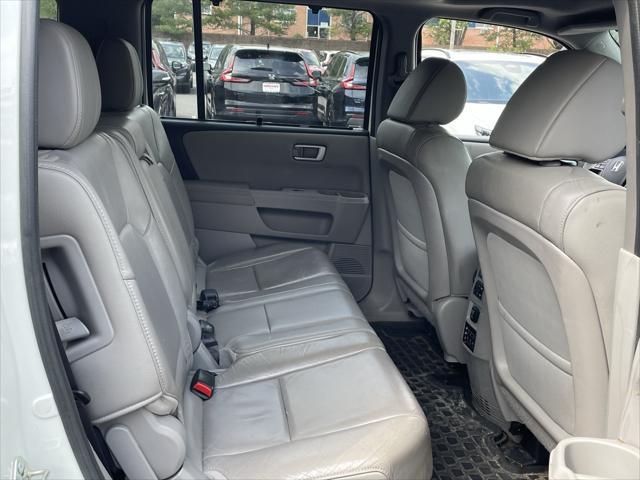 used 2015 Honda Pilot car, priced at $15,250