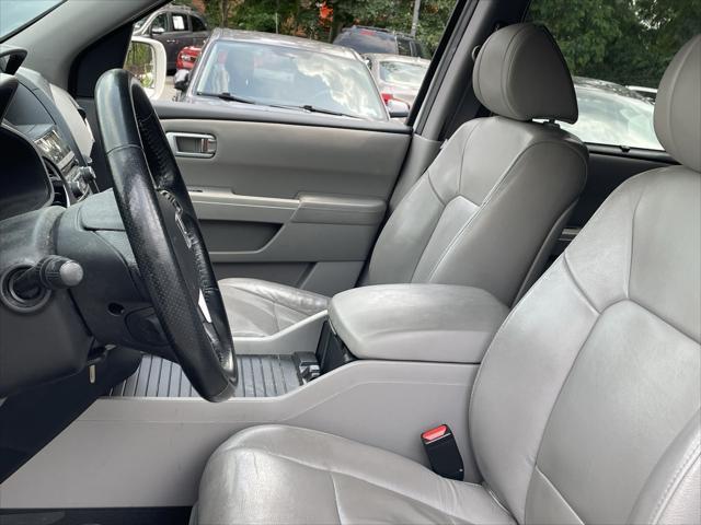 used 2015 Honda Pilot car, priced at $15,250