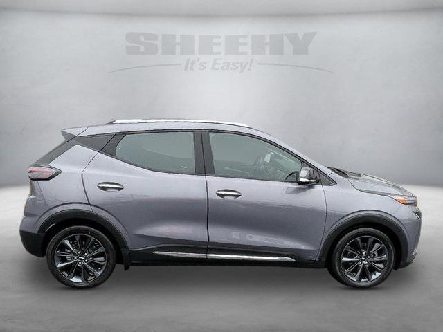 used 2022 Chevrolet Bolt EUV car, priced at $22,450