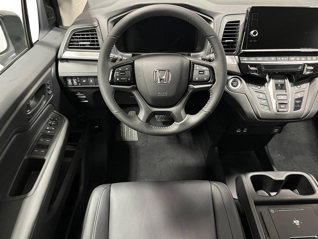 new 2026 Honda Odyssey car, priced at $42,510