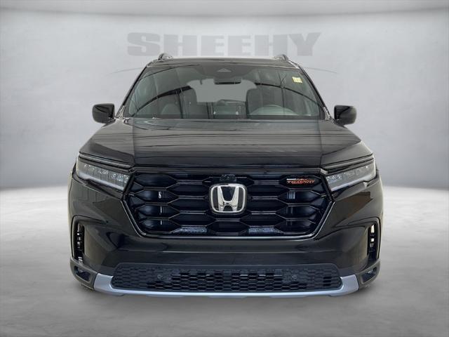 new 2025 Honda Pilot car, priced at $47,787