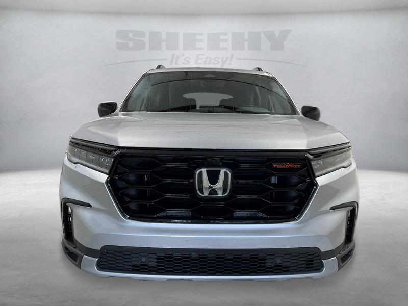 new 2025 Honda Pilot car, priced at $47,832