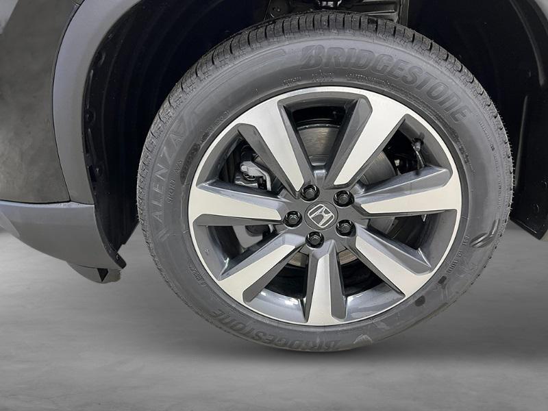 new 2025 Honda Pilot car, priced at $45,245