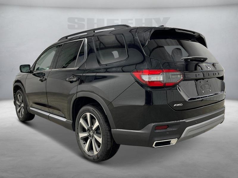 new 2025 Honda Pilot car, priced at $45,245