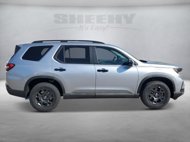 new 2025 Honda Pilot car, priced at $48,068