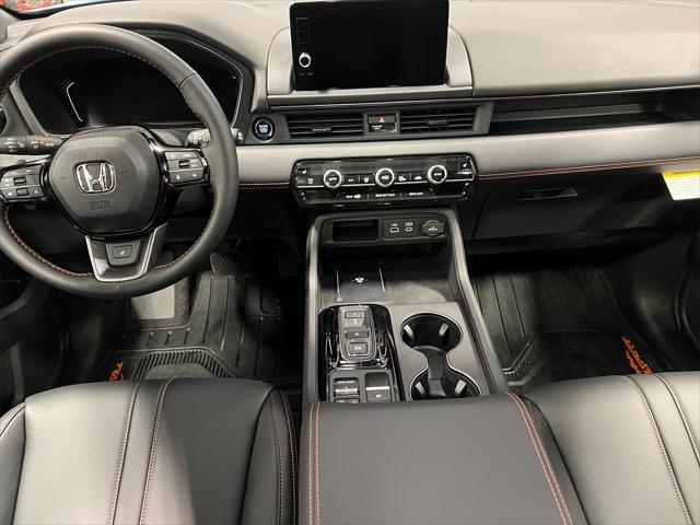 new 2025 Honda Pilot car, priced at $48,068