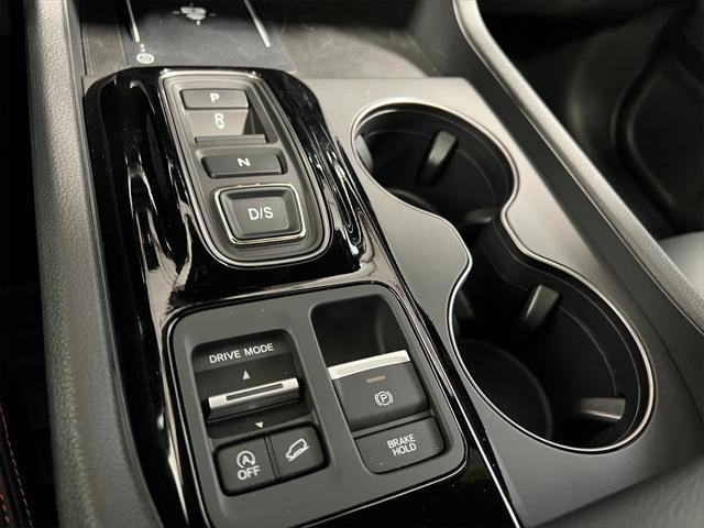 new 2025 Honda Pilot car, priced at $48,068