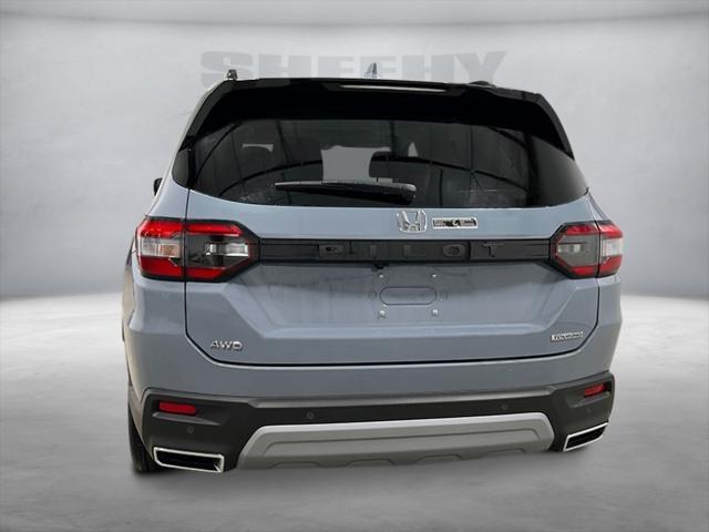 new 2025 Honda Pilot car, priced at $47,658