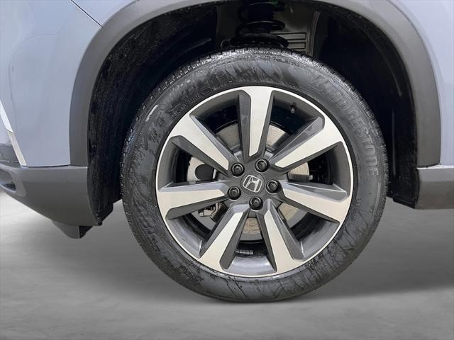 new 2025 Honda Pilot car, priced at $47,658