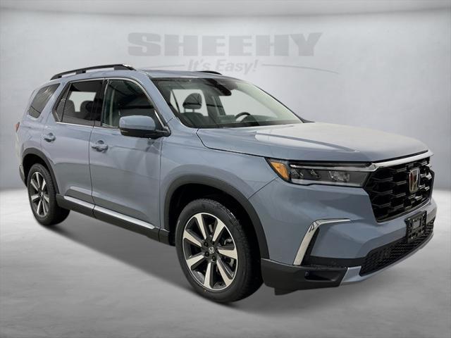 new 2025 Honda Pilot car, priced at $47,658
