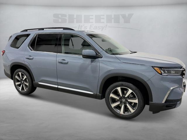 new 2025 Honda Pilot car, priced at $47,658