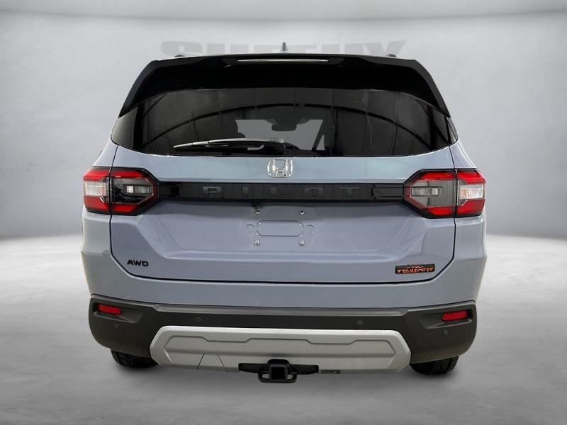 new 2025 Honda Pilot car, priced at $48,259