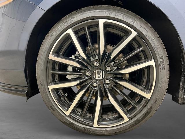 new 2025 Honda Accord Hybrid car, priced at $37,620