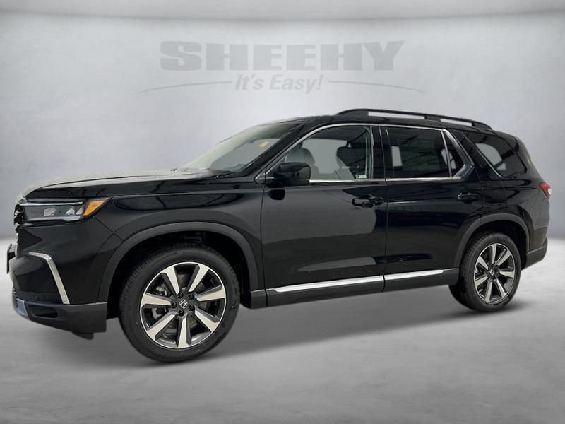 new 2025 Honda Pilot car, priced at $47,823