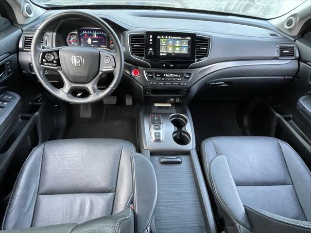 used 2022 Honda Pilot car, priced at $32,168