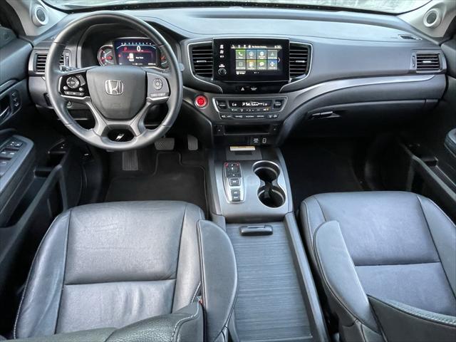used 2022 Honda Pilot car, priced at $32,168