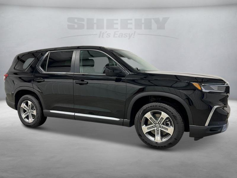 new 2025 Honda Pilot car, priced at $44,815