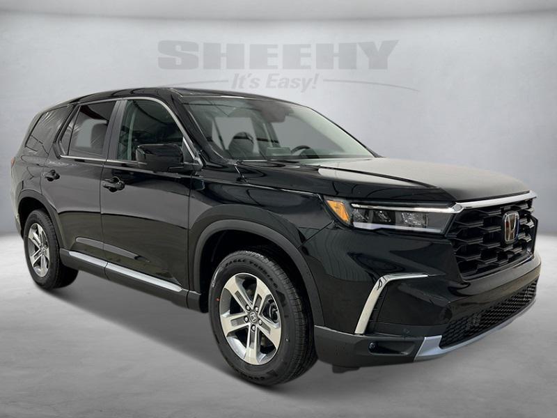 new 2025 Honda Pilot car, priced at $44,815
