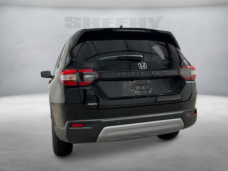 new 2025 Honda Pilot car, priced at $44,815