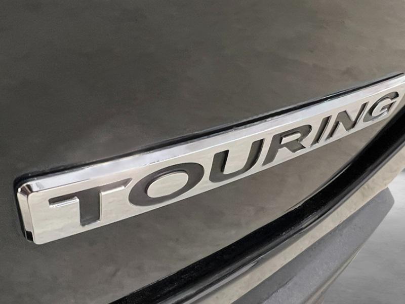 new 2025 Honda Pilot car, priced at $47,276