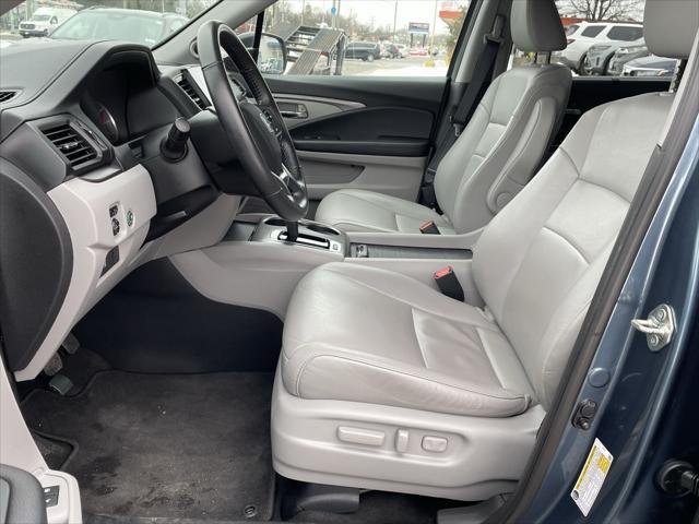 used 2019 Honda Pilot car, priced at $25,416