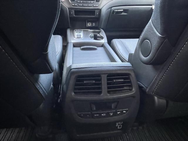 used 2022 Honda Pilot car, priced at $31,980