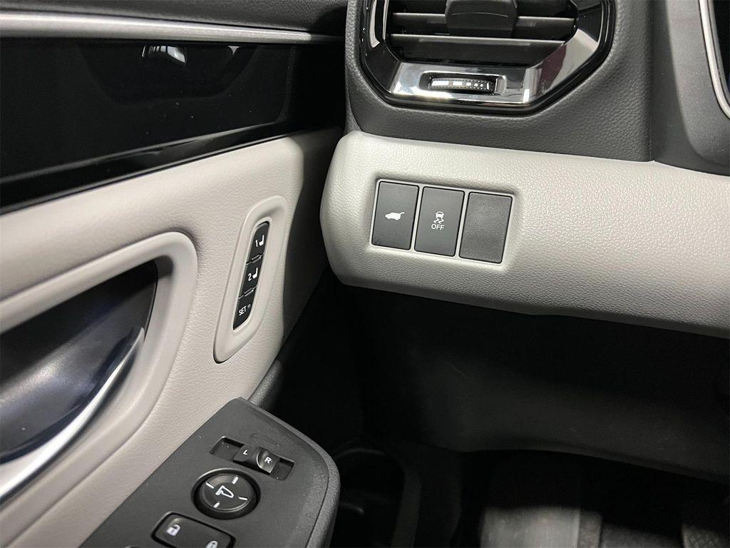 new 2025 Honda Pilot car, priced at $45,245