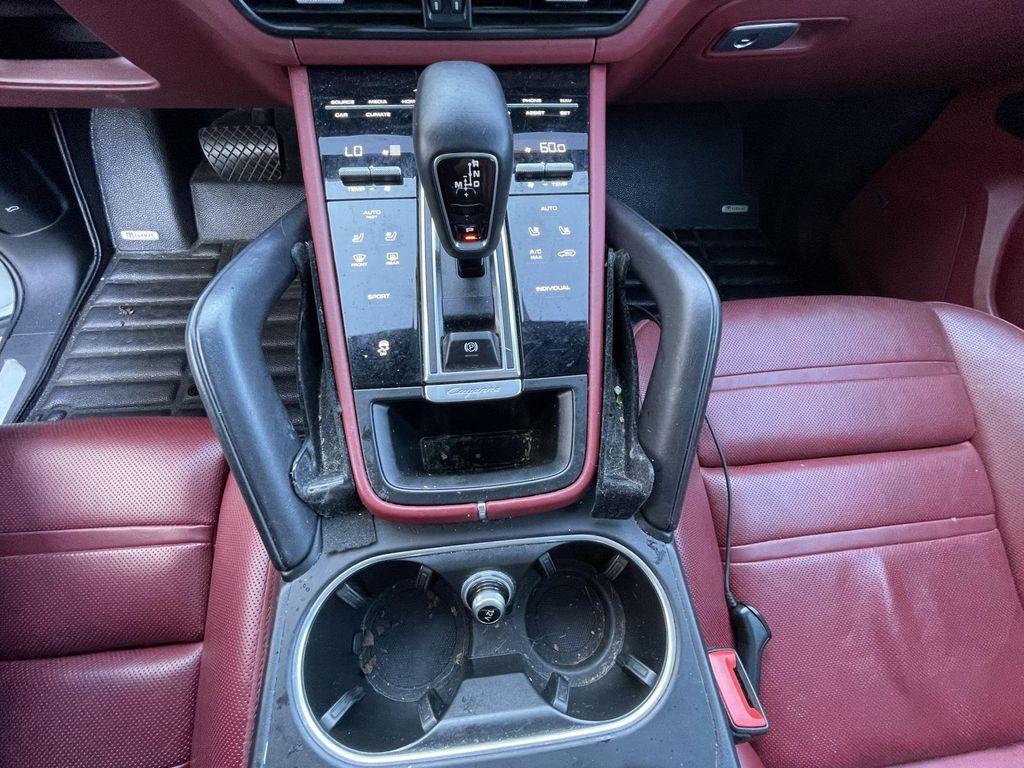 used 2021 Porsche Cayenne car, priced at $38,489