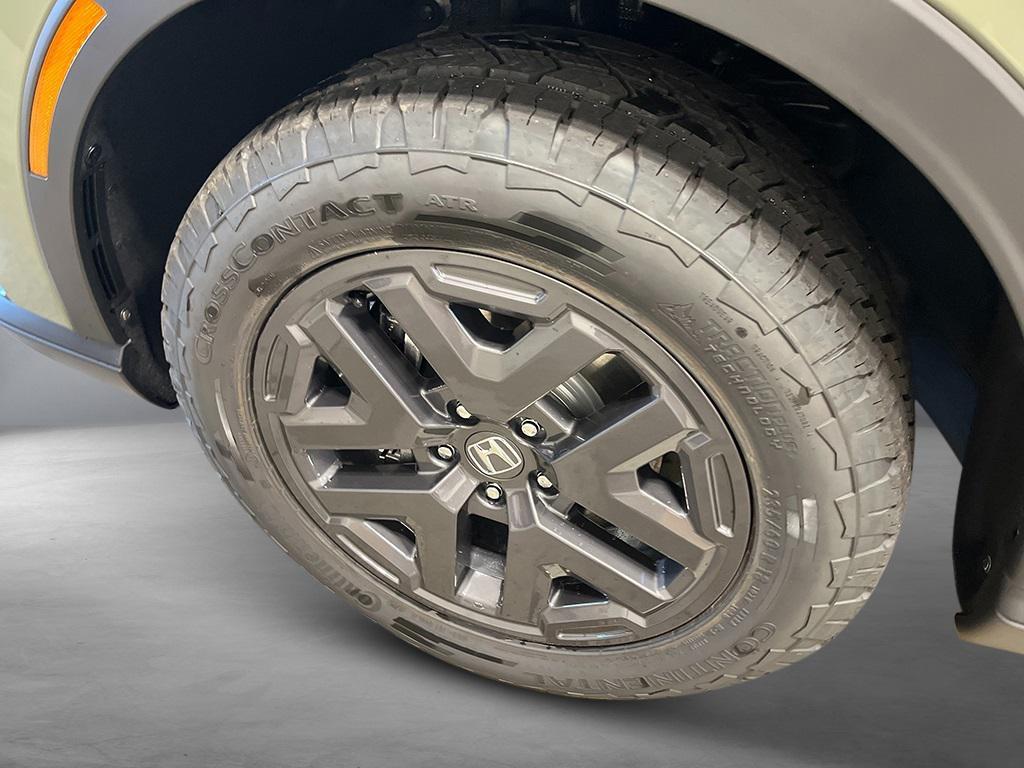 new 2026 Honda CR-V Hybrid car, priced at $37,305