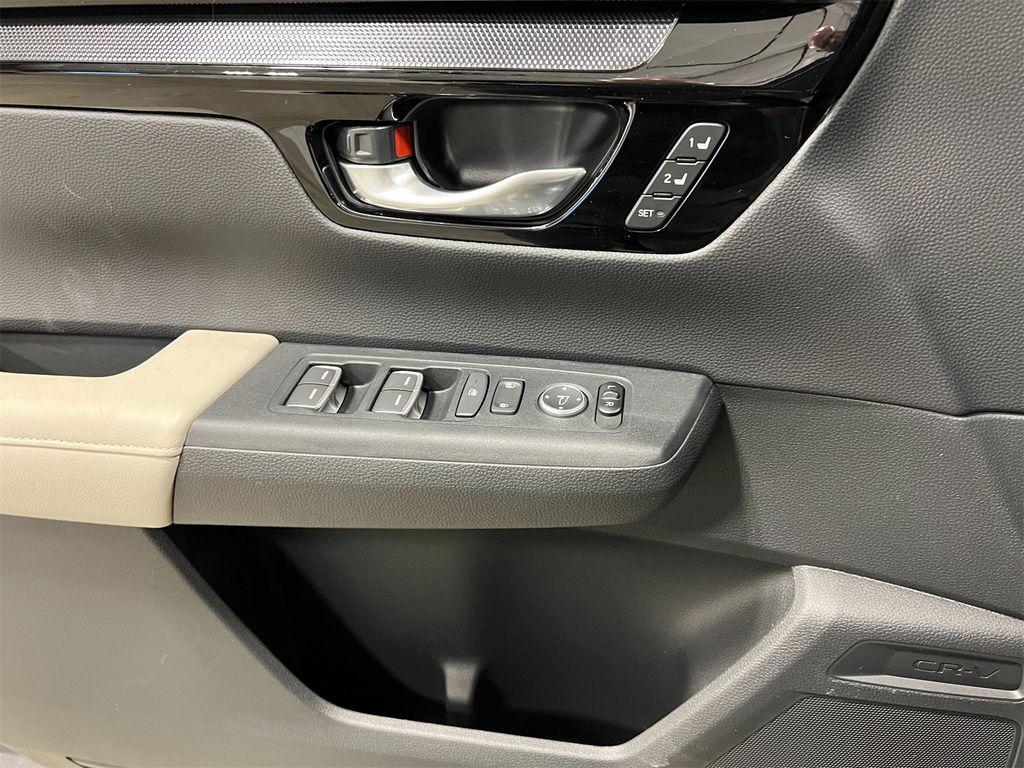 new 2025 Honda CR-V car, priced at $36,428