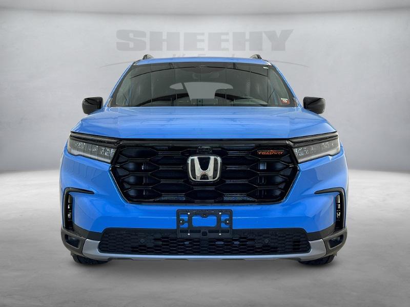new 2025 Honda Pilot car, priced at $48,259