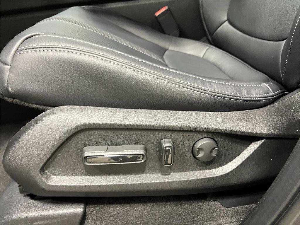 new 2025 Honda Pilot car, priced at $42,245