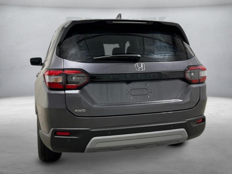 new 2025 Honda Pilot car, priced at $42,245