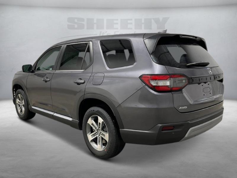 new 2025 Honda Pilot car, priced at $42,245