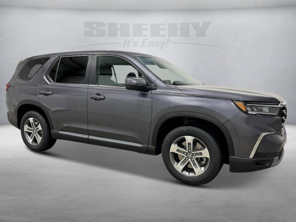new 2025 Honda Pilot car, priced at $42,245