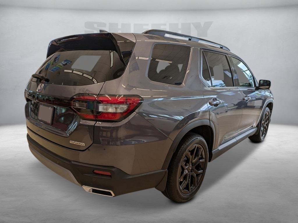 new 2025 Honda Pilot car, priced at $48,739