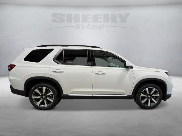 new 2025 Honda Pilot car, priced at $47,658