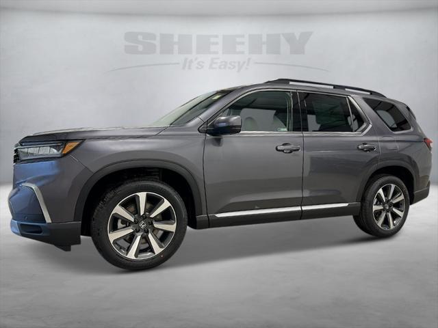 new 2025 Honda Pilot car, priced at $47,231